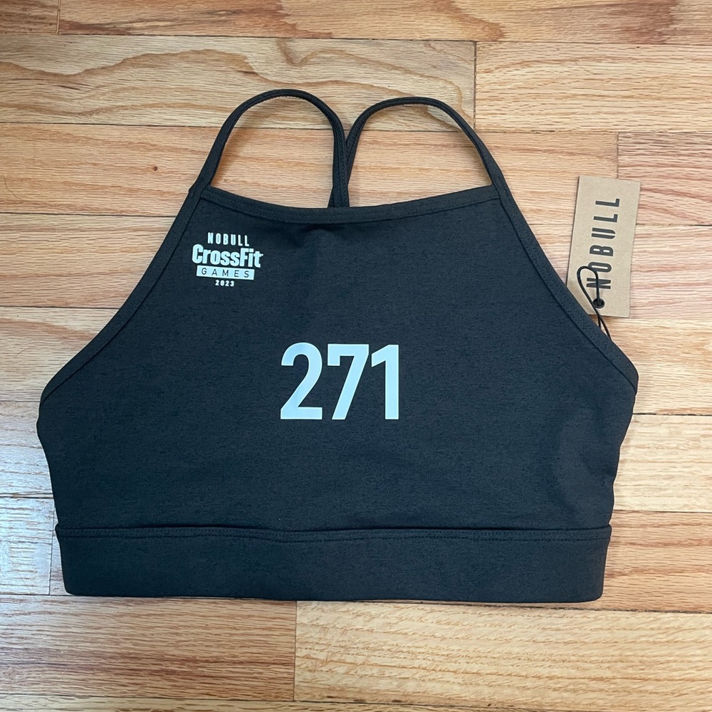 Brand new NOBULL high neck sports bra.